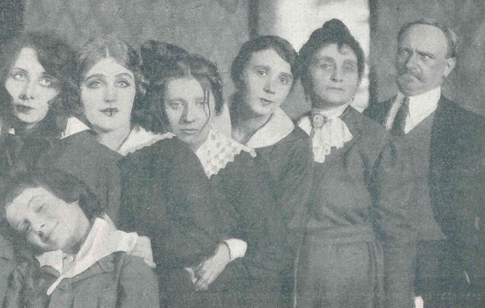 A. Leszczyńska, K. Skalska, M. Balcerkiewicz, J. Owczarska, S. Słubicka, J. Orwid w sztuce W sieci T. Polski Warszawa (Świat nr 4, 1925)