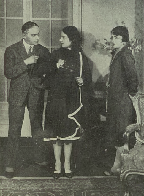 A. Rózycki, M. Majdrowicz, H. Larys- Pawińska w przedstawieniu Panna Marcelina T. Letni Warszawa (Świat, nr 16, 1927)