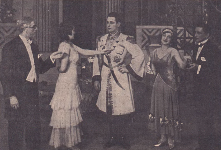 A. Warchalewski, J. Kulczycka, A. Raczkowski, X. Grey, J. Sendecki operetce Orłow T. Wielki Poznań (Ilustracja Polska nr 4, 1930)