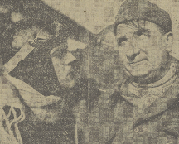Adam Brodzisz i Władysław Walter w scenie z filmu Pod Twoją obronę (Dobry Wieczór! Kurier Czerwony nr 119, 1933)