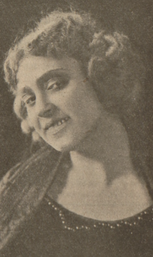 Alina Gryficz Milewska jako Gruszeńka w filmie Bracia Karmazow (Świat, nr 36, 1920)