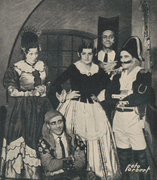 E. Bandrowska Turska, J. Czaplicki, J. Rewicz Sowliska, A. Wroński w Cyruliku sewilskim T. Wielki Warszawa (Świat, nr 47, 1934)