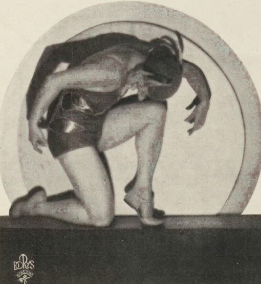 J. Hryniewiecka (Teatr i życie wytworne nr 2, 1930)