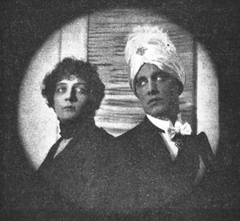 J. Jóżwiakówna i B. Mierzejewski w operetce Noc w Paryżu T.Nowości Warszawa 1922 (Przegląd Teatralny i kinematograficzny nr 14 1922)