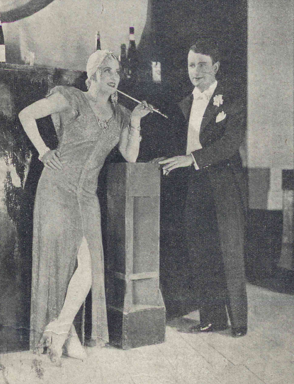 J. Kulczycka, A. Olędzki w operetce Bal w Savoyu t. Wielka Operetka Warszawa (Świat, nr 3 , 1934)