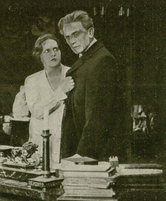 Jadwiga Smosarska i Władysław Grabowski w filmie Iwonka (Ilustracja nr 37, 1927)