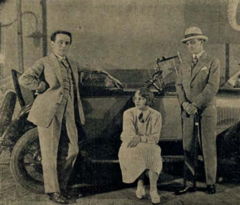 K. Adwentowicz, M. Modzelewska, T. Wesołowski w sztuce Człowiek i Nadczłowiek (T. Polski Warszawa, 1928)