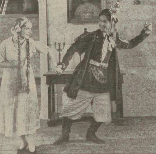 K. Skalska i S. Michalak w sztuce Wesele T. Narodowy Warszawa (Świat, nr 49, 1932)