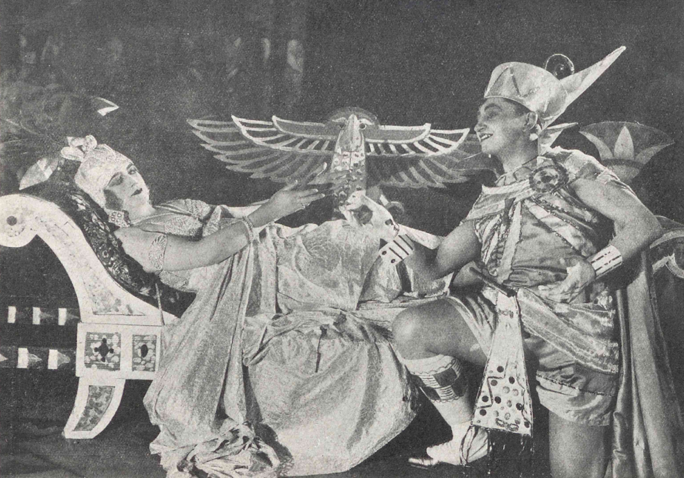 Kazimiera Niewiarowska Józef Sendecki w operetce Perły Kleopatry T. Nowości Warszawa (Świat nr 16, 1925)