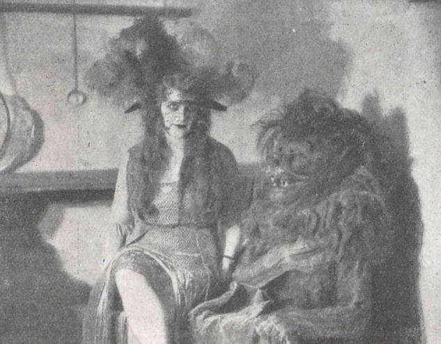 Kazimiera Skalska z tresowanym lwem na arenie cyrku (Świat nr 10, 1925)