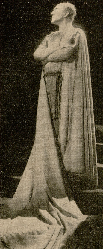 Kazimierz Junosza Stępowski w roli tytułowej w sztuce Juliusz Cezar T. Polski Warszawa (Ilustracja nr 5, 1928)
