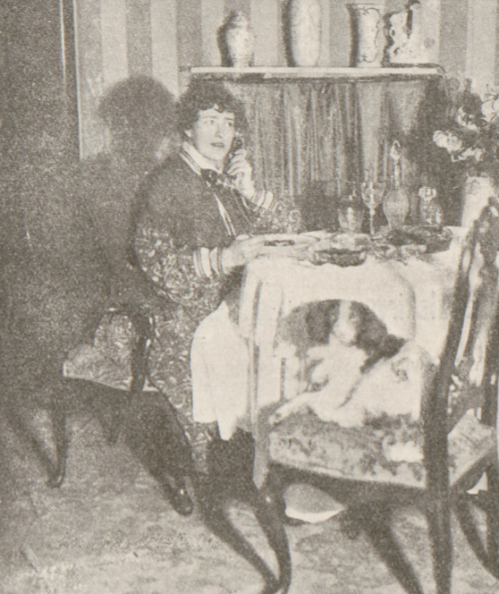 Lucyna Messal w domu (Świat nr 20, 1923)