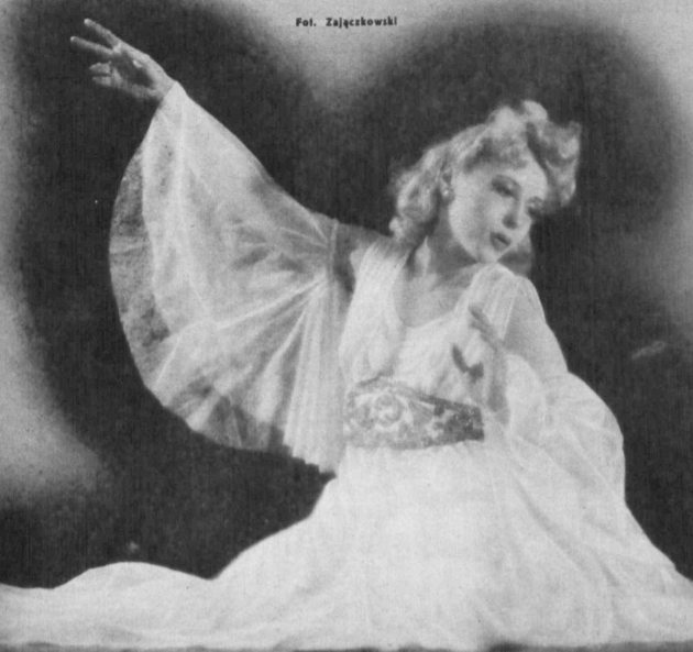 Malina Michalska na scenie t. Figaro (Warszawa, 1942)
