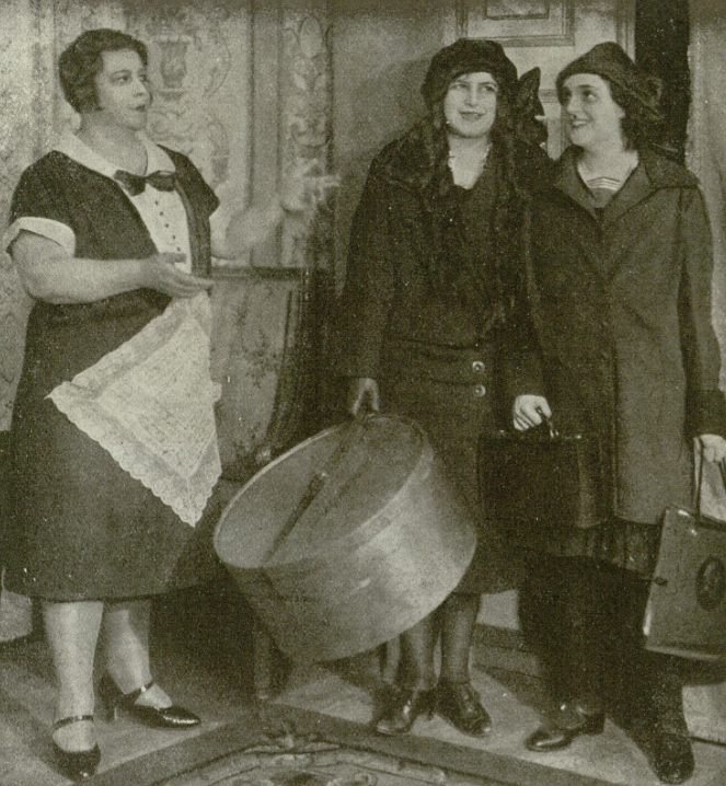 Maria Chaveau, Stefania Lenerówna, Maria Gorczyńska w sztuce Papa się żeni T. Letni Warszawa (Ilustracja nr 19, 1926)