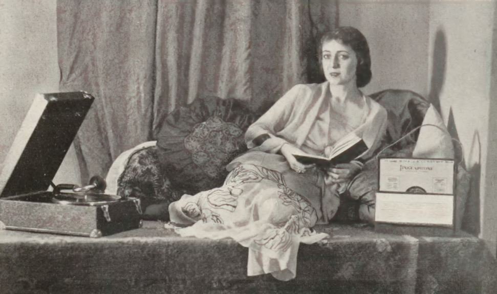 Maria Malicka (Teatr i życie wytworne nr 2,3 1931)