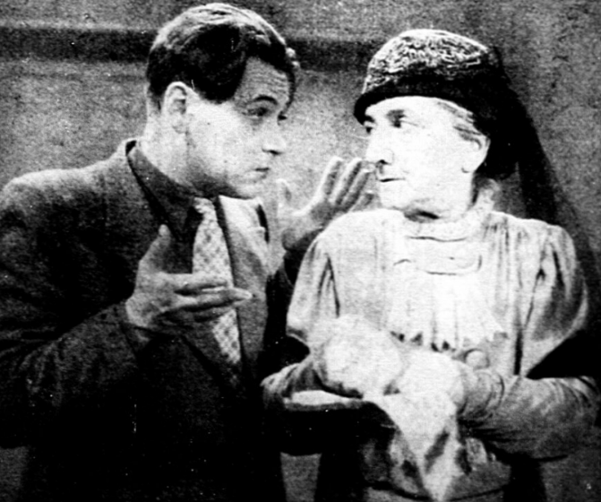 S. Wysocka, E. Bodo w filmie Jaśnie pan szofer (1935)