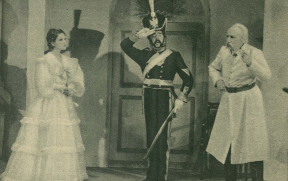 W. Niedziałkowska (żona), K. Fabisiak (ordynans), W. Nowakowski (stary mąż) w sztuce Stary mąż (T. im. Słowackiego Kraków, 1938)
