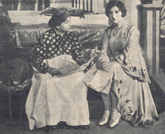 Z. Wierzejska K. Żbikowska w sztuce R.U.R T. Polski Poznań (Świat, nr 7, 1929)