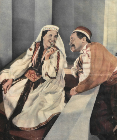 Maria Gorczyńska i Stanisław Żeleński w sztuce pt. Żołnierz i bohater ( T.Mały Warszawa 1935)