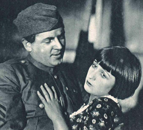 Stefania Jarkowska (Germaina) Lucjan Krzemieński (Sierżant Quirt) w sztuce Rywale (T.Miejski Łódź 1929)