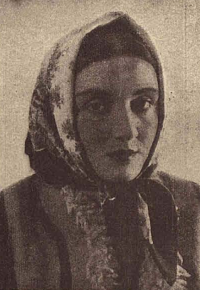 Leokadia Pancewiczowa jako Hanka w sztuce Lampka wina (T.Narodowy Warszawa 1926)