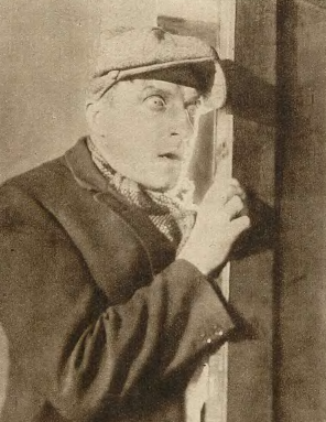 Mariusz Maszyński jako Frank w sztuce Przedmieście (T.Polski Warszawa 1928)