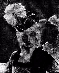 Maria Modzelewska jako Katarzyna II w sztuce Katarzyna ( 1924 )