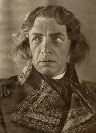 Juliusz Osterwa w tytułowej roli w sztuce Sułkowski (T.Polski Warszawa 1936 )