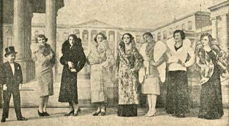 Scena z przedtawienia t. W.Wieczor Nowicka, Gabrielli Bukojemska Kraszewska Żelichowska Halama Niemirzanka Kaminski Bolcio 1931