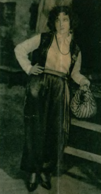 Zofia Bułatówna w operze Mignon (Opera Katowicka, 1931)