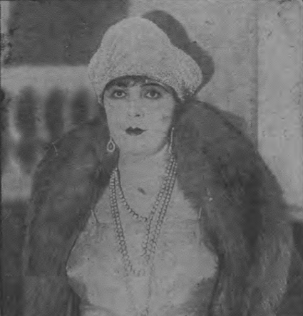 Helena Bożewska w filmie Romans panny Opolskiej (Głos Polski dod. ilustr. 14.10.1928)